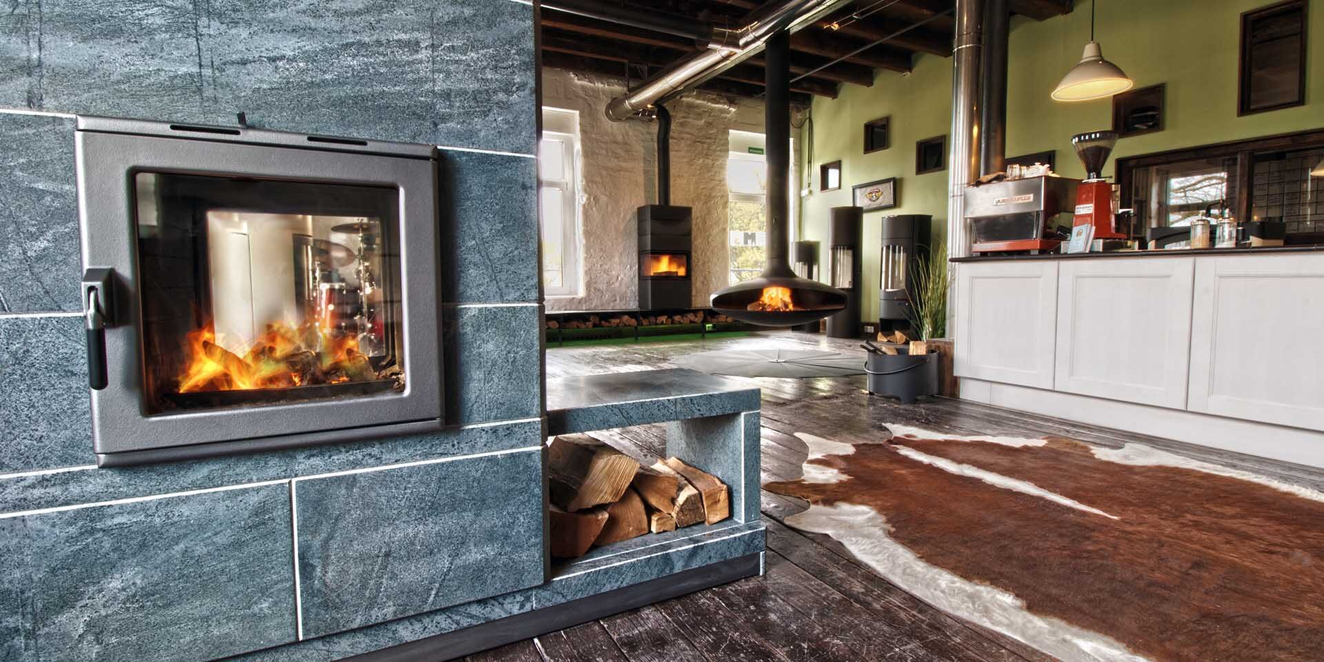 Schornsteintechnik Manzek - Altes Kaminstudio Wuppertal - Innenraum