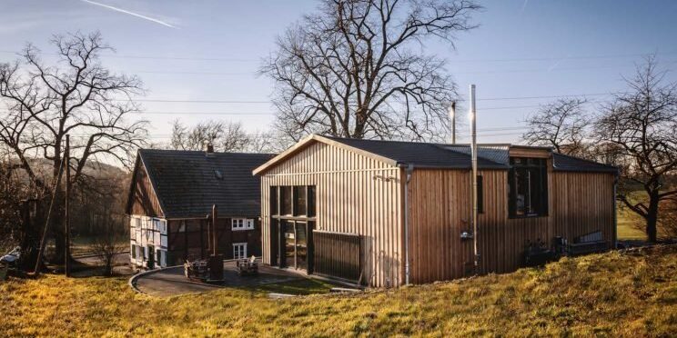 Schornsteintechnik Manzek - Neues Kaminstudio Velbert - Außen Schornsteintechnik Manzek - Neues Kaminstudio Velbert - Außen